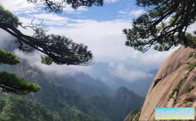 黄山的标志迎客松是真的么？别再被文章骗了，为大家亲测黄山之美-2.jpg