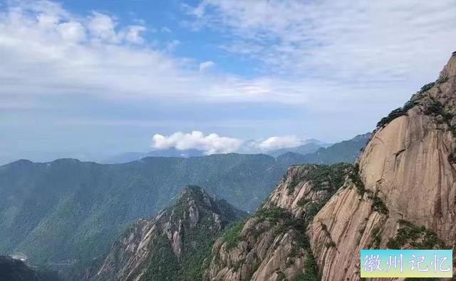 黄山的标志迎客松是真的么？别再被文章骗了，为大家亲测黄山之美-5.jpg