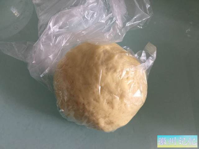 黄山烧饼的秘诀，居然是把面粉丢到油锅里炒-6.jpg