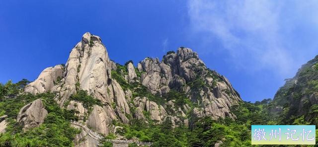有多少人可以攀登天都峰？-4.jpg