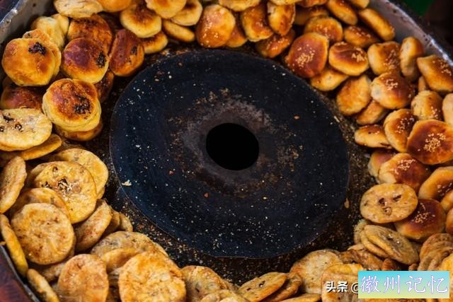 品味中国美食—黄山烧饼-2.jpg