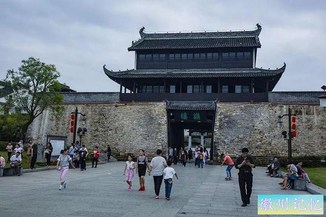 寻味中国 27 黄山烧饼-2.jpg