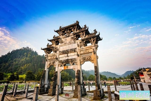 西递村—中国古建筑的博物馆-1.jpg