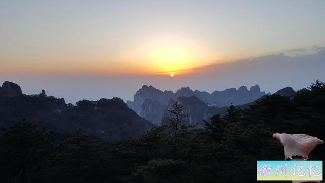 带你游览黄山天都峰-3.jpg