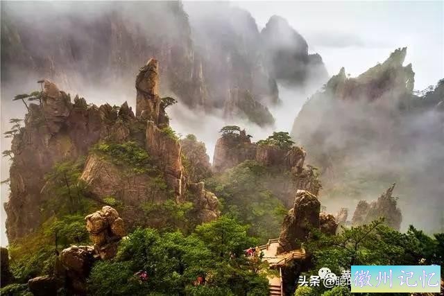 《红楼梦》中的飞来石是在哪座山上？这块巨石真的是飞来的吗？-5.jpg