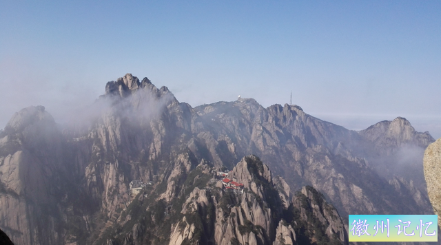 我去了黄山，没想到黄山有这么多著名景点，特别是迎客松-9.jpg