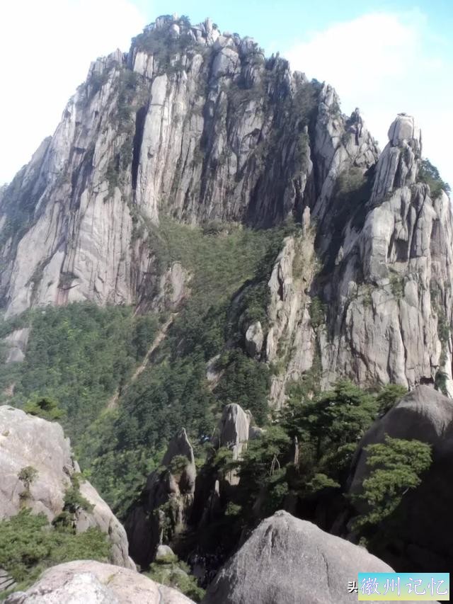独攀黄山天都峰纪实：迤逦上天都，骑鲸腾汗漫-7.jpg