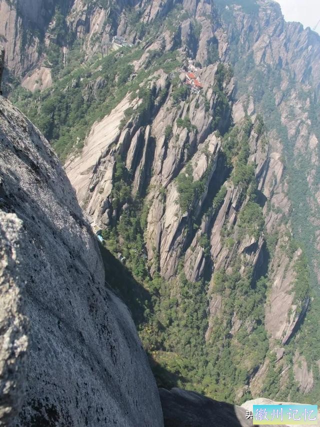 独攀黄山天都峰纪实：迤逦上天都，骑鲸腾汗漫-5.jpg