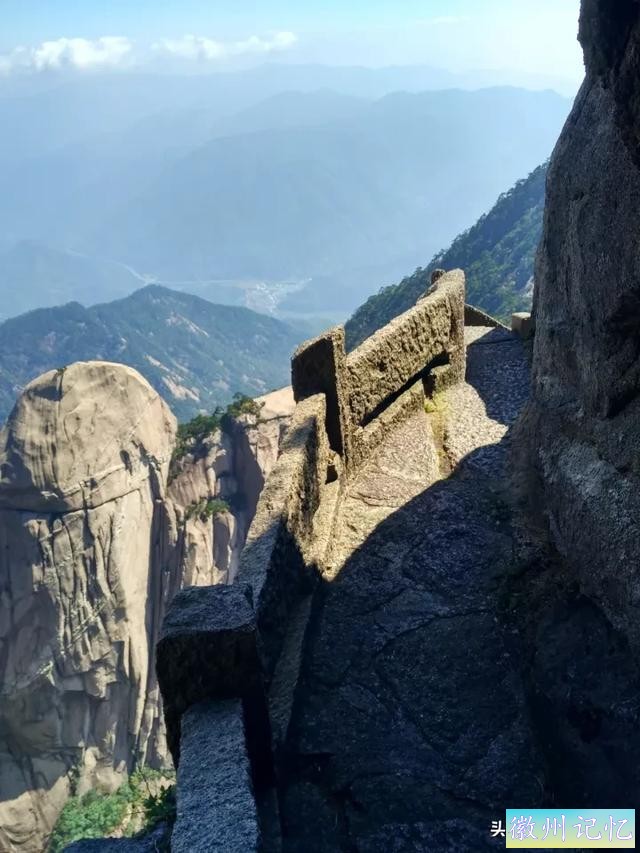 独攀黄山天都峰纪实：迤逦上天都，骑鲸腾汗漫-36.jpg