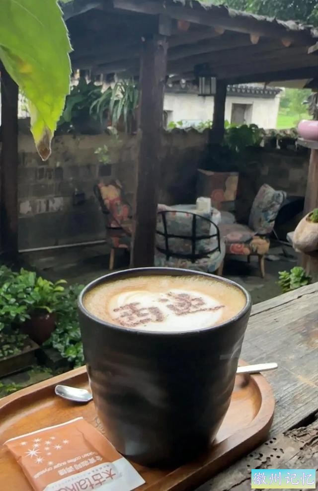520皖美夏日丨去西递，感受绿意盎然，荷香满溢的悠闲时光-19.jpg