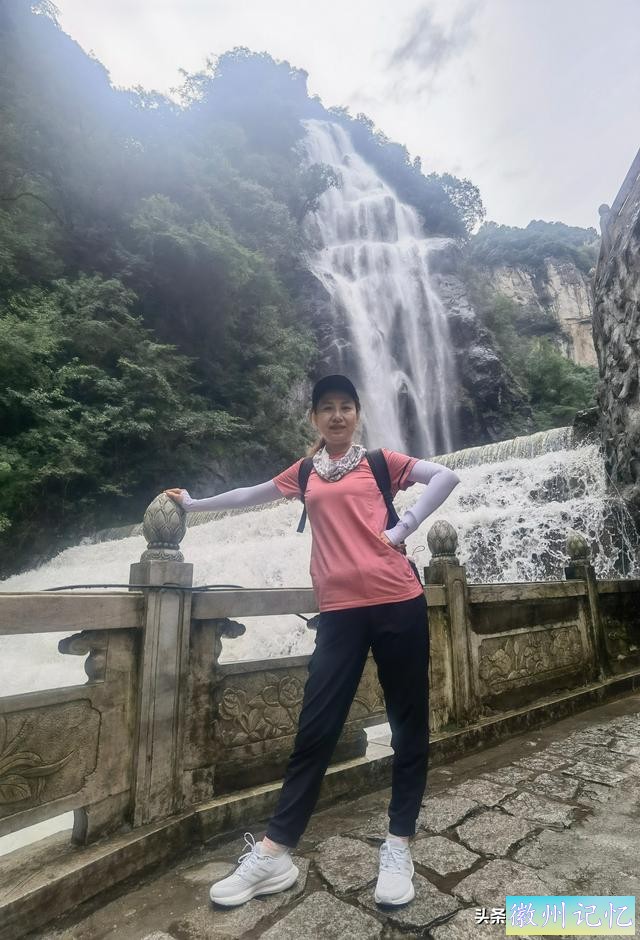 徒步太白山（一）莲花峰瀑布、三国古栈道、世外桃源、上板寺-16.jpg