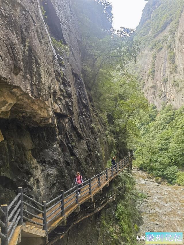 徒步太白山（一）莲花峰瀑布、三国古栈道、世外桃源、上板寺-41.jpg