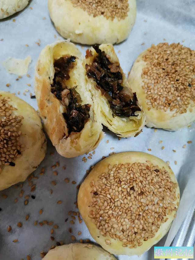 有肉又有馅的烧饼你吃过吗，这可是乾隆皇帝吃过亲自命名皇印烧饼-1.jpg