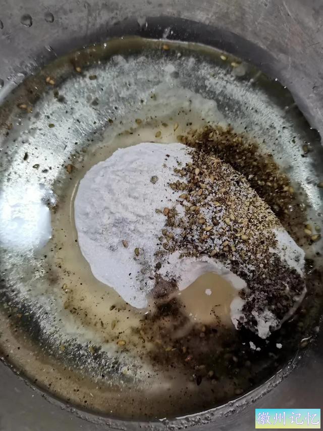 有肉又有馅的烧饼你吃过吗，这可是乾隆皇帝吃过亲自命名皇印烧饼-5.jpg
