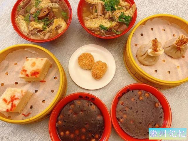 朱自清口中秦淮八绝，鸭血粉丝汤+蟹壳黄烧饼…百年永和园的美味-1.jpg