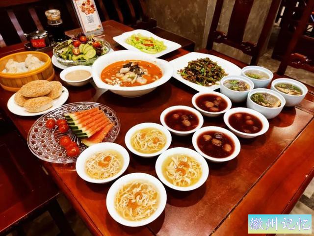 朱自清口中秦淮八绝，鸭血粉丝汤+蟹壳黄烧饼…百年永和园的美味-28.jpg