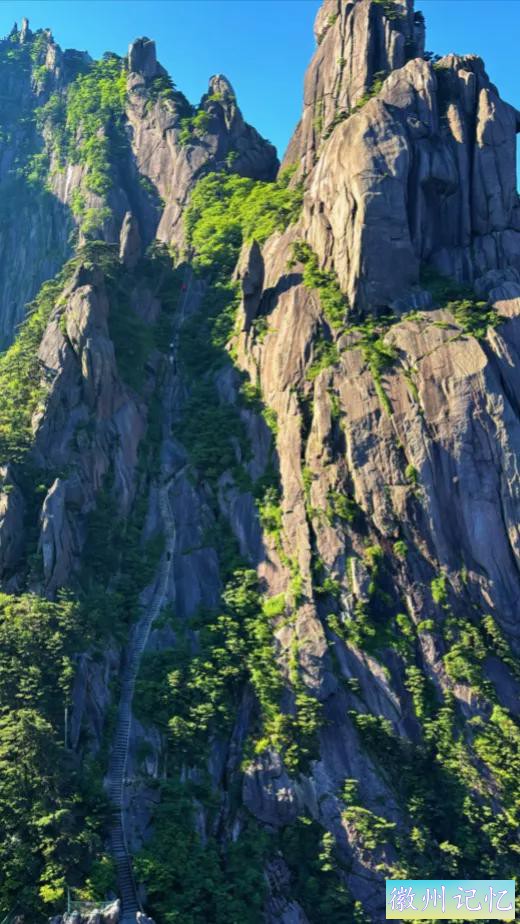 黄山天都峰美景图-10.jpg