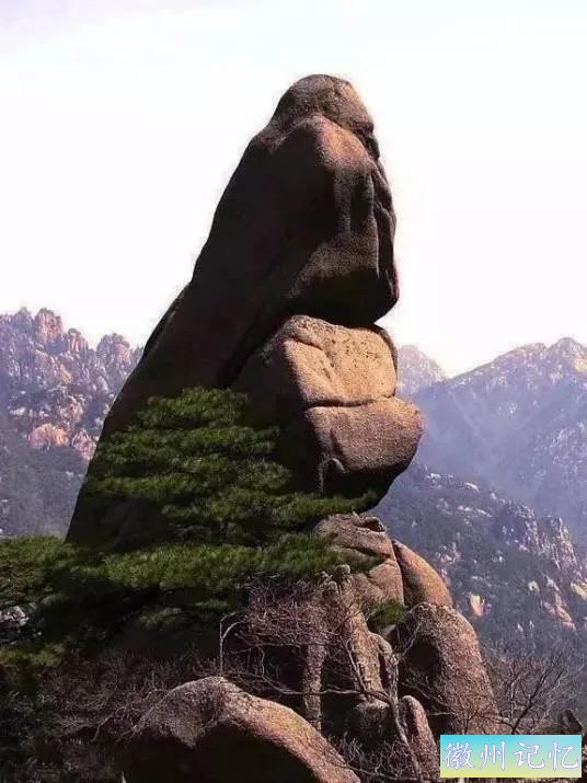 黄山天都峰是中国安徽省黄山风景区境内的第三高峰-4.jpg