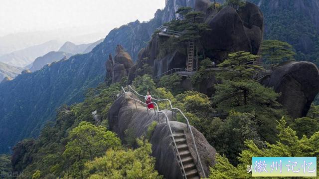黄山天都峰、莲花峰，为什么每五年，交替开放？-1.jpg