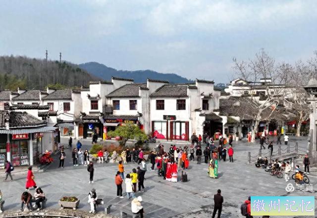 叶桦：西递古村——始建于宋，兴于明清，百年光阴，揽三项世遗-1.jpg